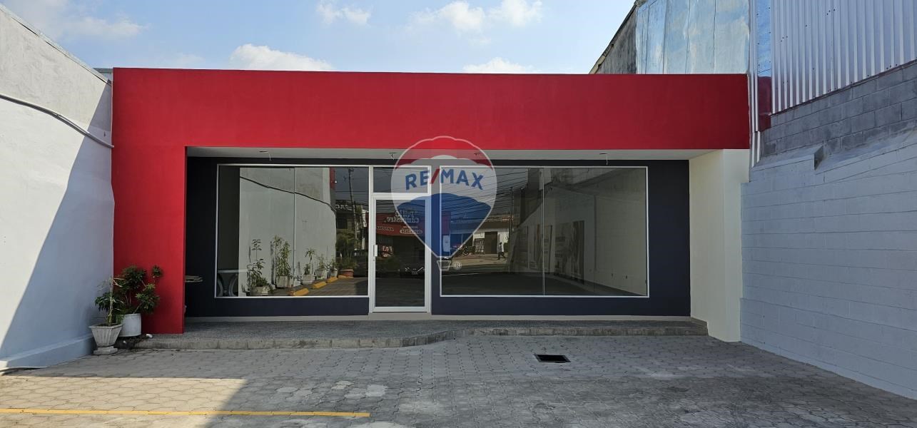 LOCAL COMERCIAL EN CIUDAD MERLIOT 